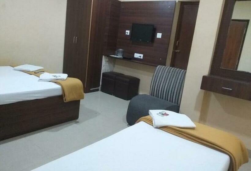 スタンダードトリプルルーム, Plaza Guest House