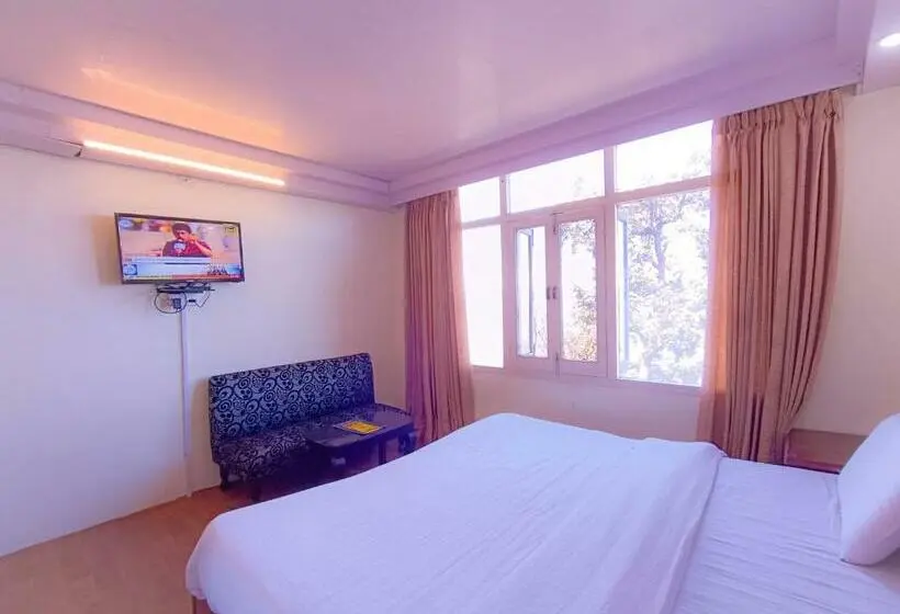 スタンダードルーム, Surya Resort Dalhousie