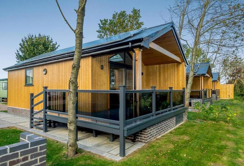 Дом 1 Спальня, Herons Mead Lodges