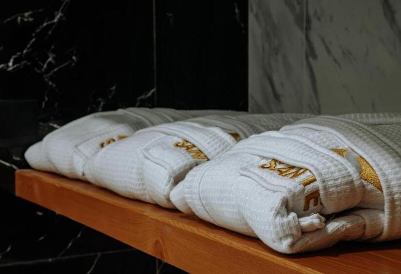 Студио Стандарт Вид на Бассейн, Santé Spa