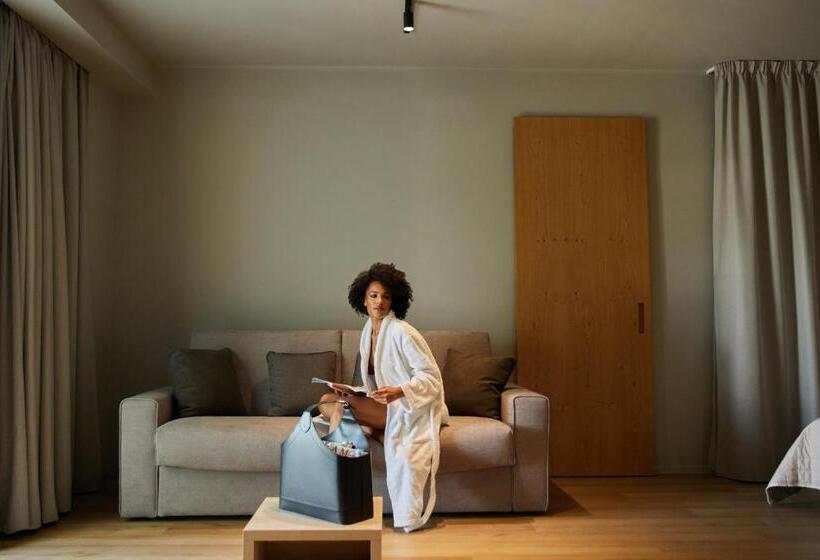 带1个卧室的豪华公寓, Mima Aparthotel Boutique & Spa