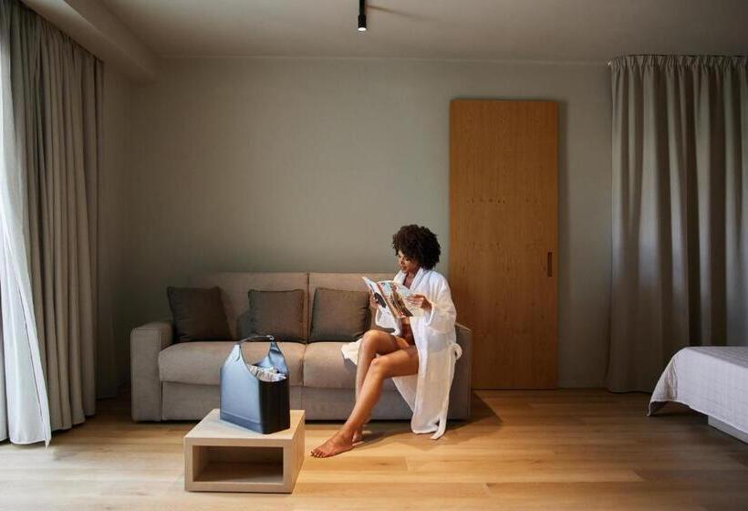 带1个卧室的带阳台的公寓, Mima Aparthotel Boutique & Spa