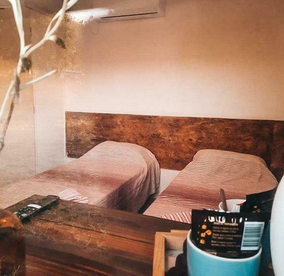 标准间, Pura Sangre