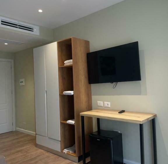 Номер Стандарт, Adria