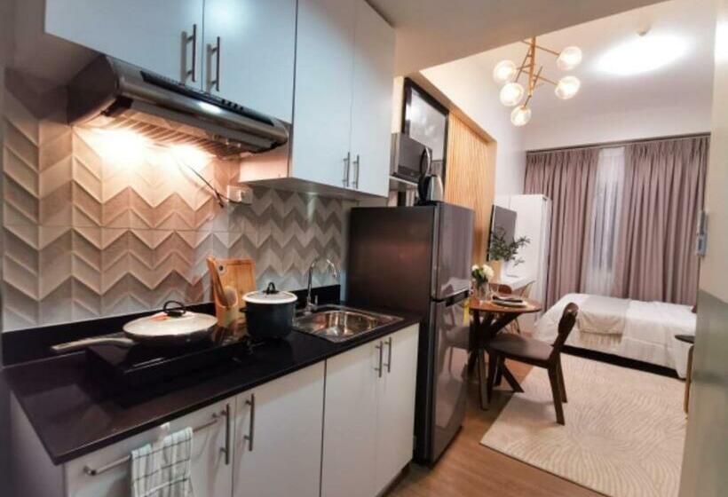 استودیوی استاندارد, Lifestyle At The Loop Towers Condotel