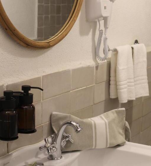 Стандартный Номер Кровать Кинг, Clori Gaeta