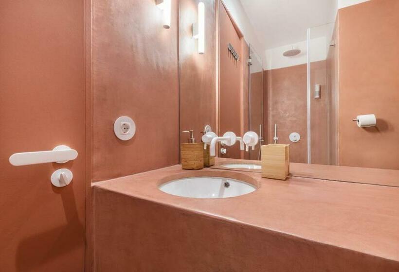 标准间, Rainbow Suites By Olala Homes