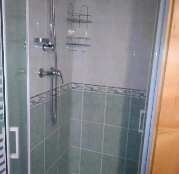 スタンダード４人部屋, Pod Palmou Gerlachov