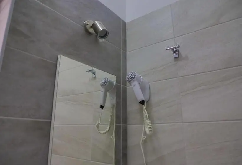 اتاق استاندارد چهار تخته, Konak Kod Hame