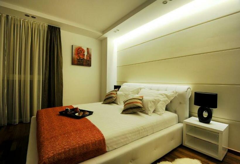 Номер Deluxe, Main Street Studio And Rooms