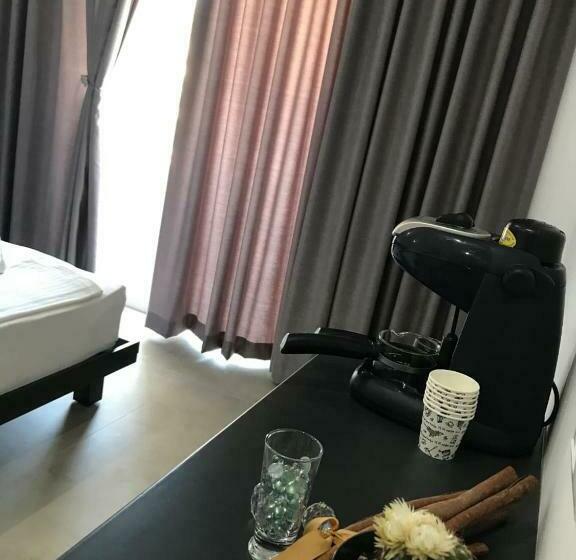 Triple Room Sea View, Art De Jon Rooms