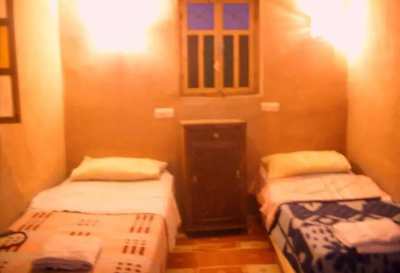 ファミリールーム, Auberge Restau Tombouctou