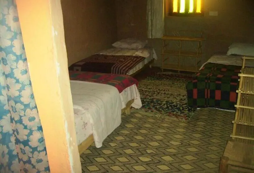 ファミリールーム, Auberge Restau Tombouctou