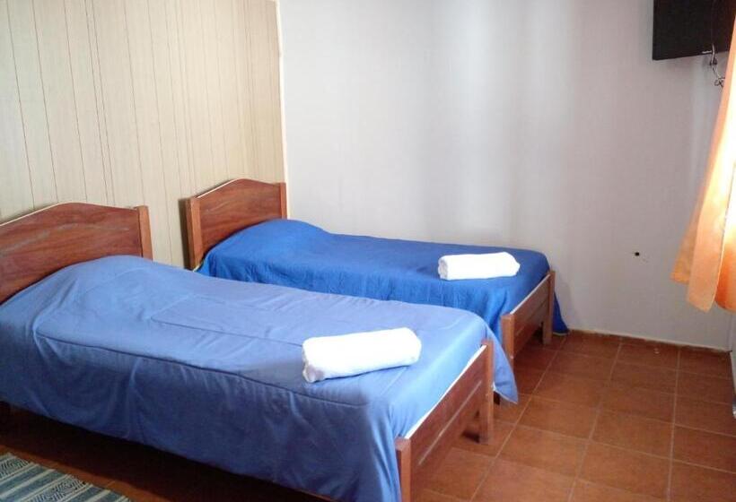 חדר סטנדרט לארבעה, Hostal Sol Atacama  Caldera