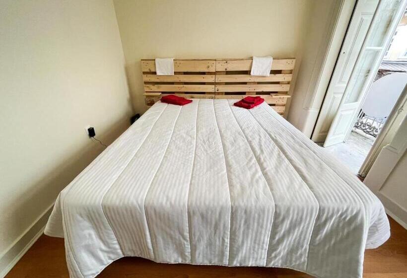 غرفة قياسية حمام مشترك, Sweet Love Family Budget