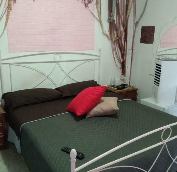 ファミリールーム, B&b Cleopatra