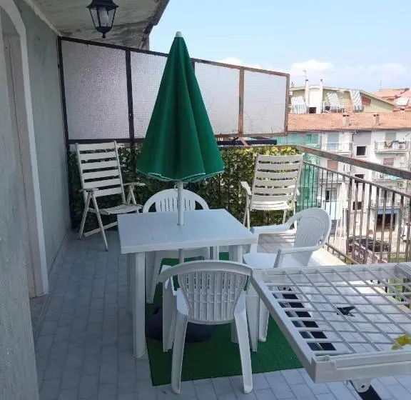 Quarto Quádruplo Standard, B&b Cleopatra