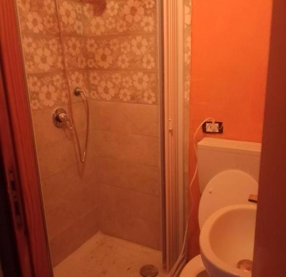 スタンダード４人部屋, B&b Cleopatra