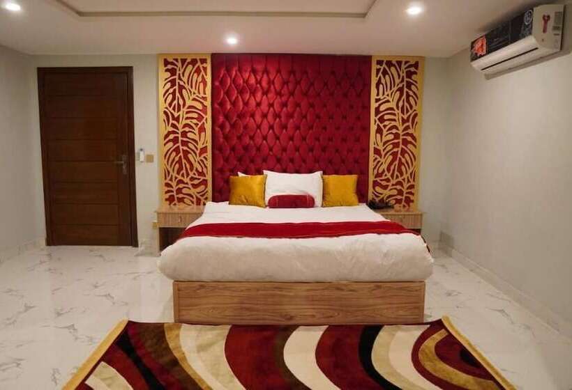 اتاق لوکس, Nuva