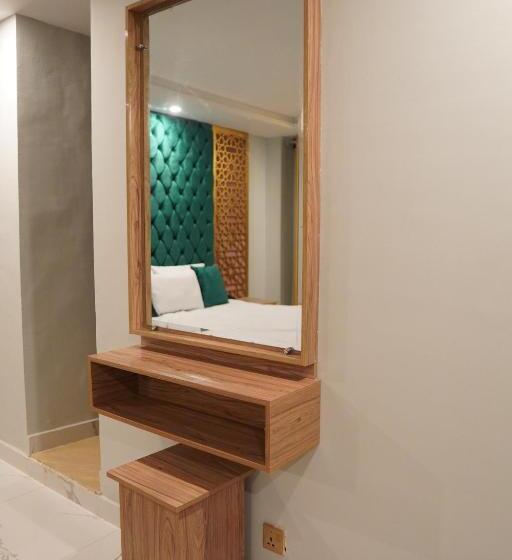 اتاق استاندارد یک نفره, Nuva