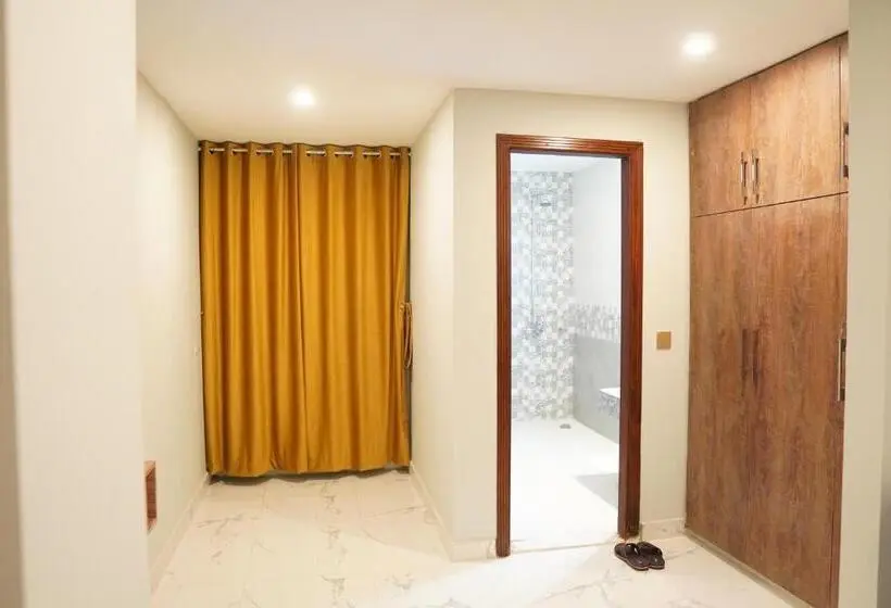 اتاق استاندارد, Nuva