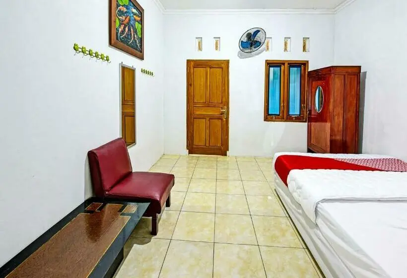 Economy Room, Spot On 91372 Wisma Bulin