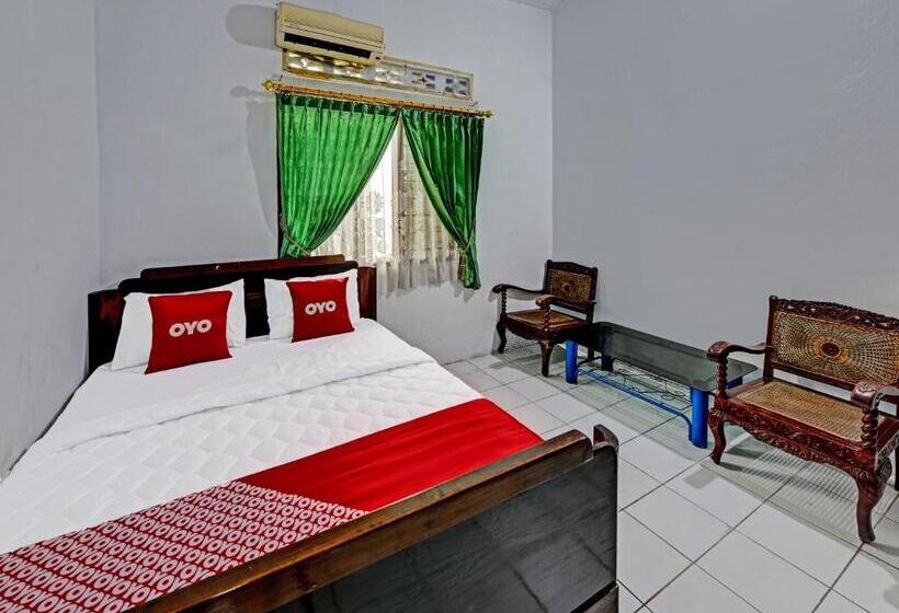 Standart Oda, Spot On 91372 Wisma Bulin