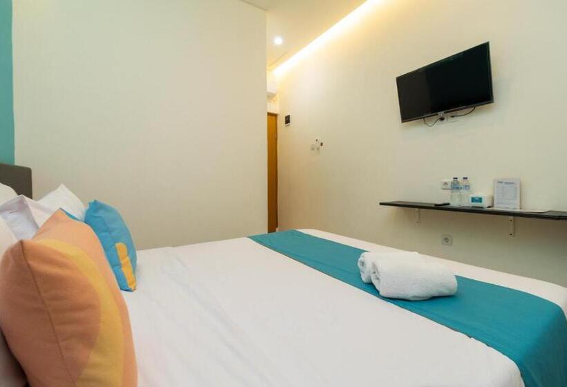 غرفة ديلوكس, Sans Hotel Suryakencana Bogor