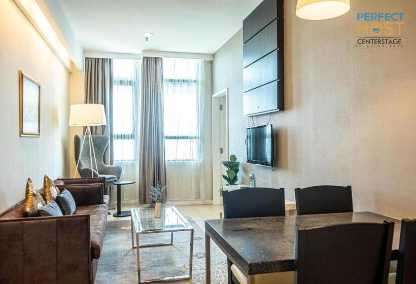 デラックススタジオ, Centrestage Petaling Jaya  Perfect Host