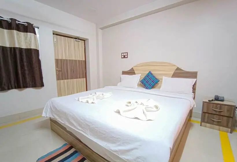 デラックスルーム, Mayaban Village Hotel And Resort