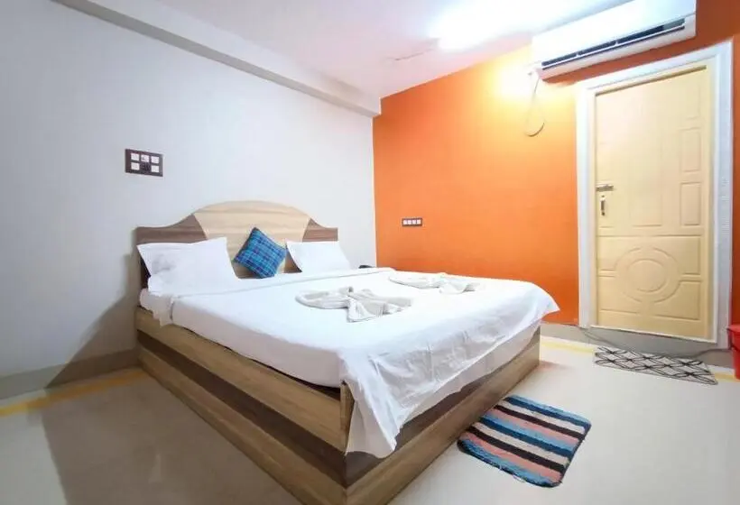 デラックスルーム, Mayaban Village Hotel And Resort