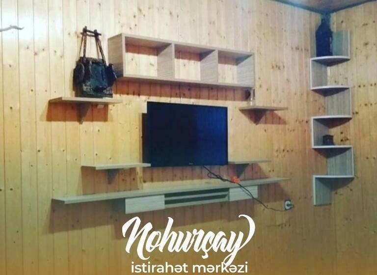 اتاق خانوادگی, Nohurçay Family Holiday