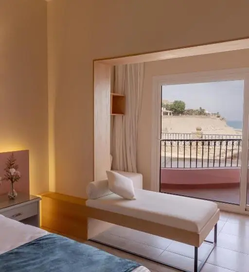 اتاق لوکس با چشم‌انداز دریا, La Siesta Hotel Al Sokhna