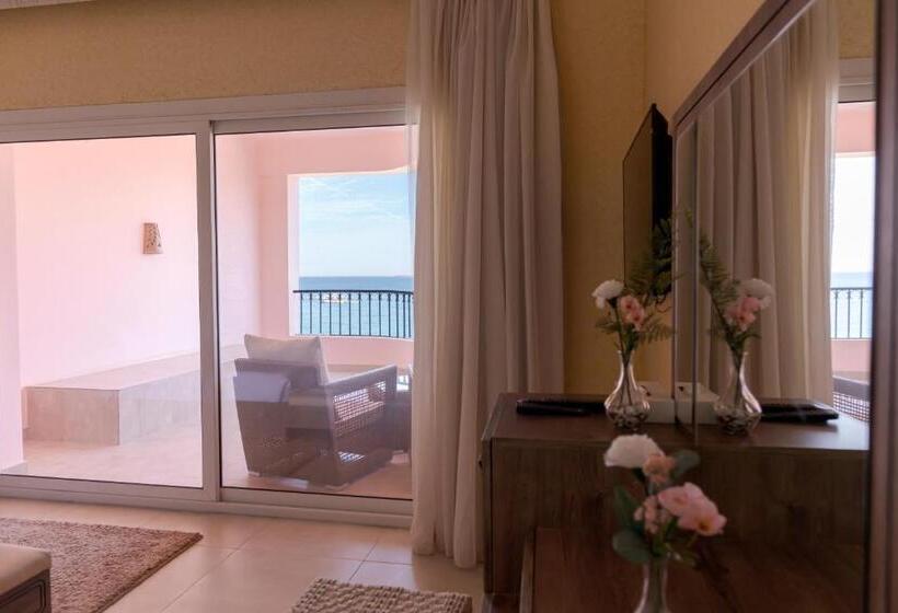 سوییت جونیور با چشم‌انداز دریا, La Siesta Hotel Al Sokhna