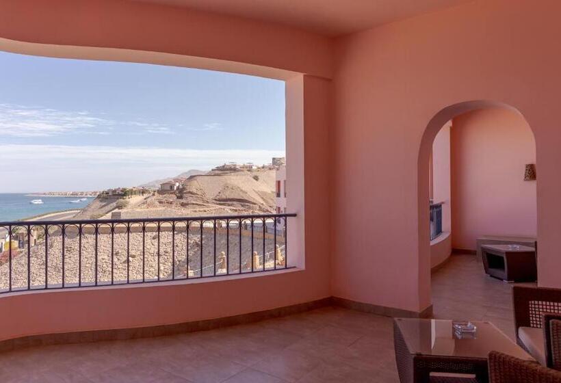 سوییت جونیور با چشم‌انداز دریا, La Siesta Hotel Al Sokhna