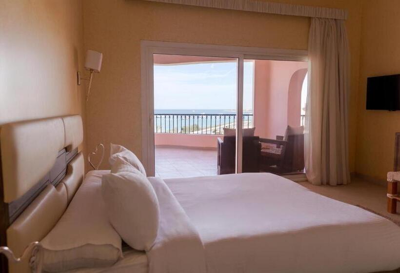 سوییت جونیور با چشم‌انداز دریا, La Siesta Hotel Al Sokhna
