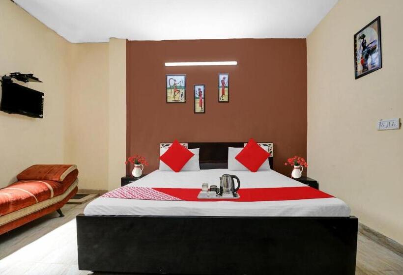 トリプルクラシックルーム, Oyo 90747 Dream Palace