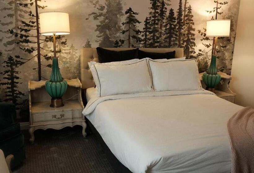 스탠다드 트리플 룸, The Bodie