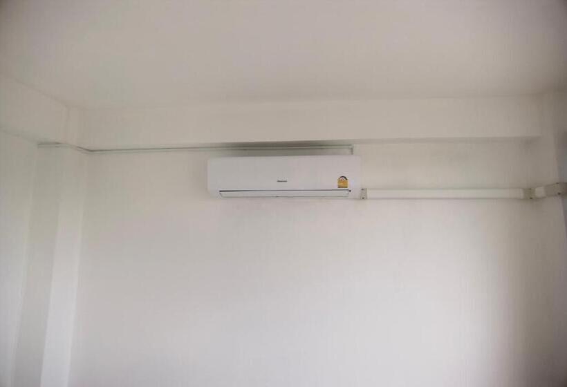 בית, 2 חדרי שינה, 115 Townhouse