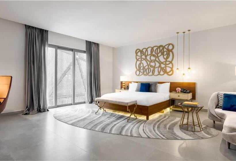 اتاق سوپریور با تخت بزرگ, The Art