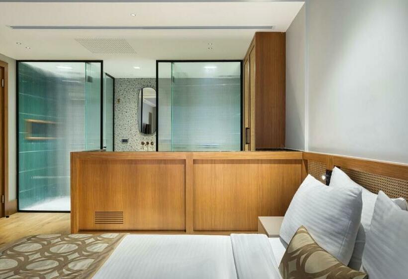 اتاق لوکس با بالکن, Galata Rasso