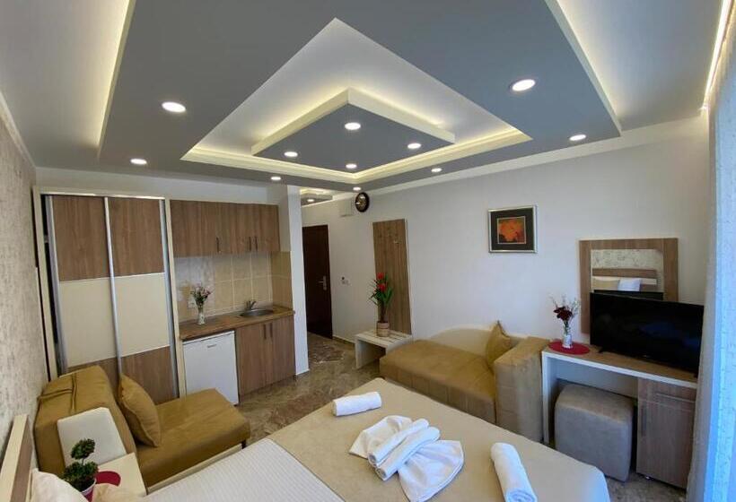 اتاق لوکس چهار تخته, Luxury Villa Ulcinj