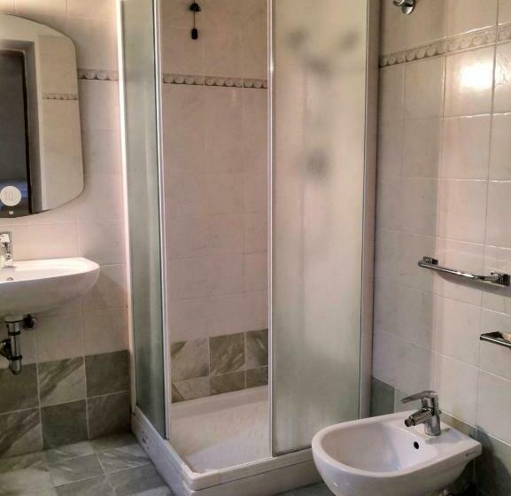 חדר סטנדרט עם מיטת קינג, B&b Demetra