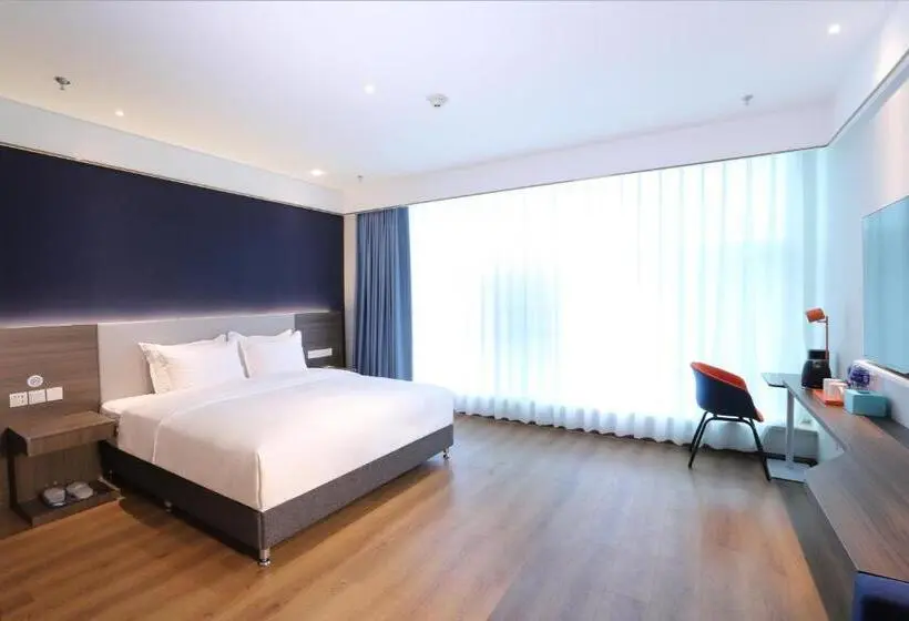 キングサイズベッドのスタンダードルーム, Holiday Inn Express Hengshui Railway Station, An Ihg