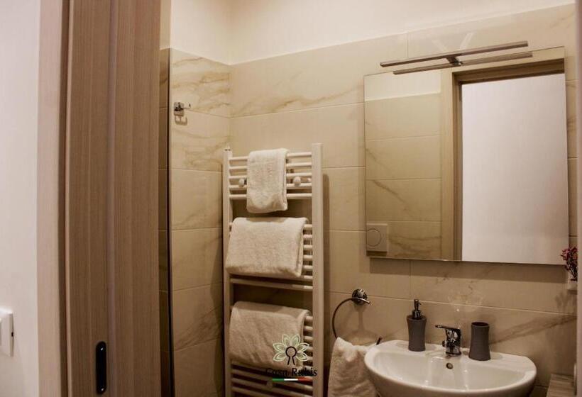 شقة غرفتين, Casa Degli Amici