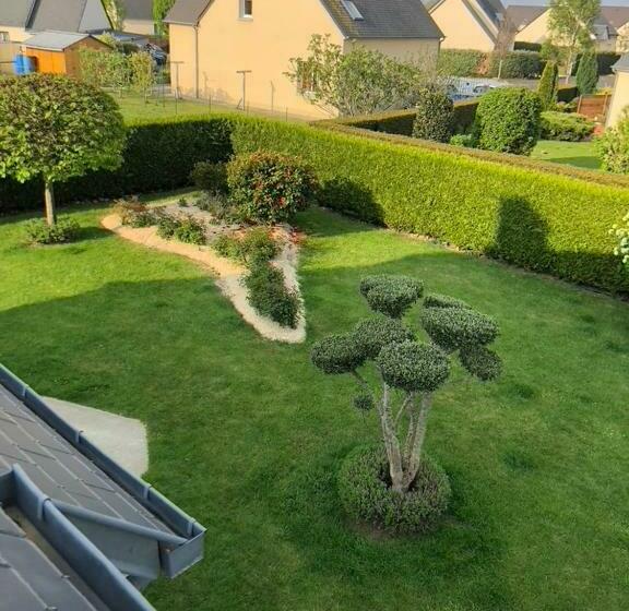 スタンダードルーム, Camélia Rouge