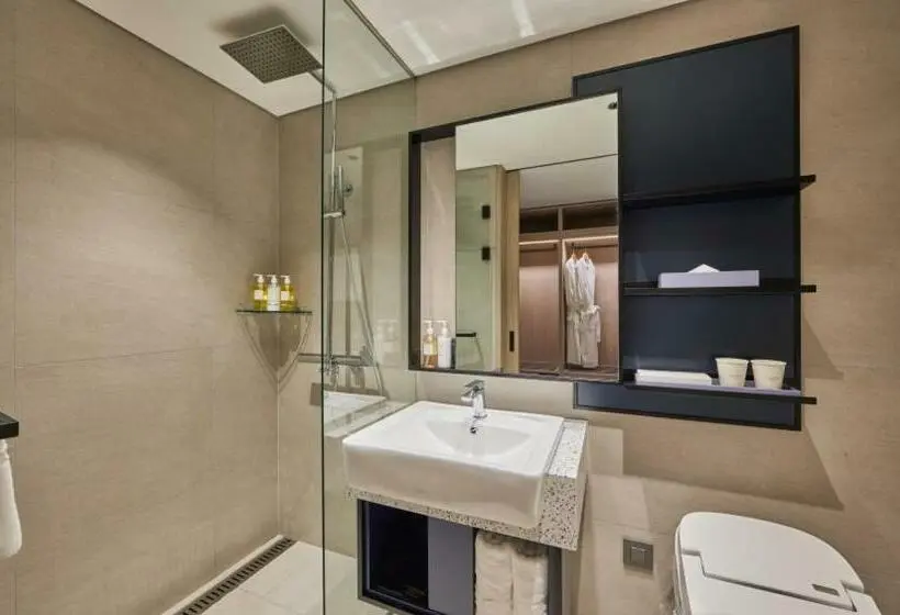 اتاق لوکس با تخت بزرگ, Citadines Connect Hari Busan
