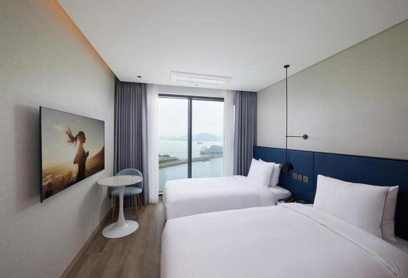 Номер Deluxe Вид на Море, Citadines Connect Hari Busan