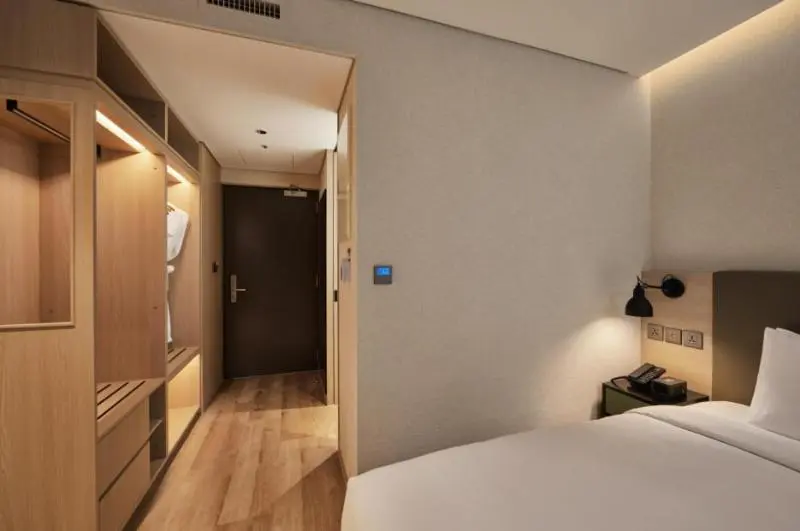 اتاق لوکس با تخت بزرگ, Citadines Connect Hari Busan