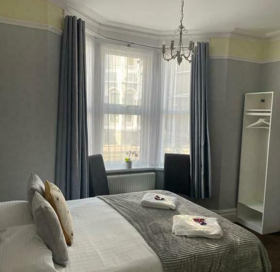 اتاق لوکس, Calm Sea Guesthouse
